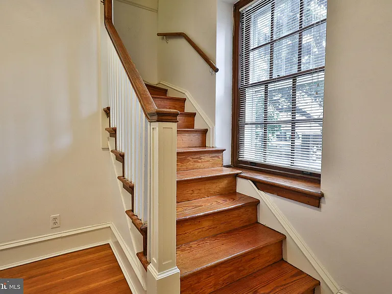 6610 Wissahickon Ave #SW — Photo 12