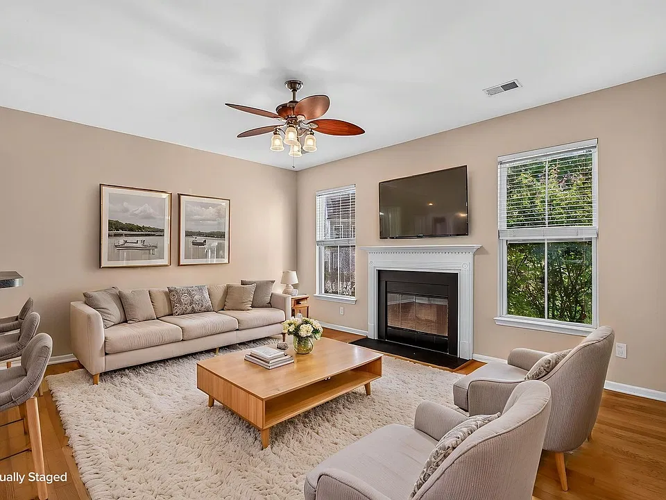 103 Cordoba Ct