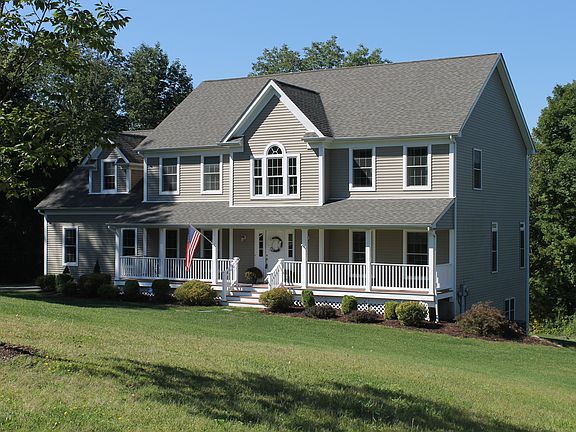 3rd image of 11 Willis Dr