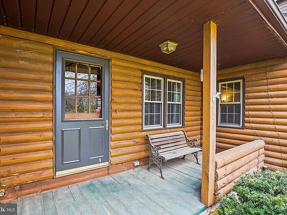 3rd image of 181 Gooseville Rd