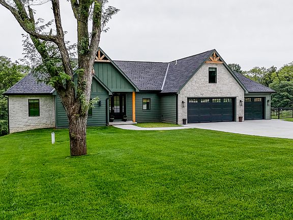5th image of 23056 Frontier Ln