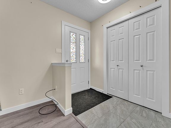 2nd image of 2362 29a Ave NW