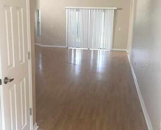 2nd image of 933 N Lake Claire Cir