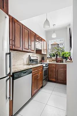 Rented by Compass | media 5