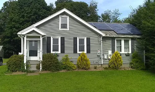 456 River Dr Photo 1