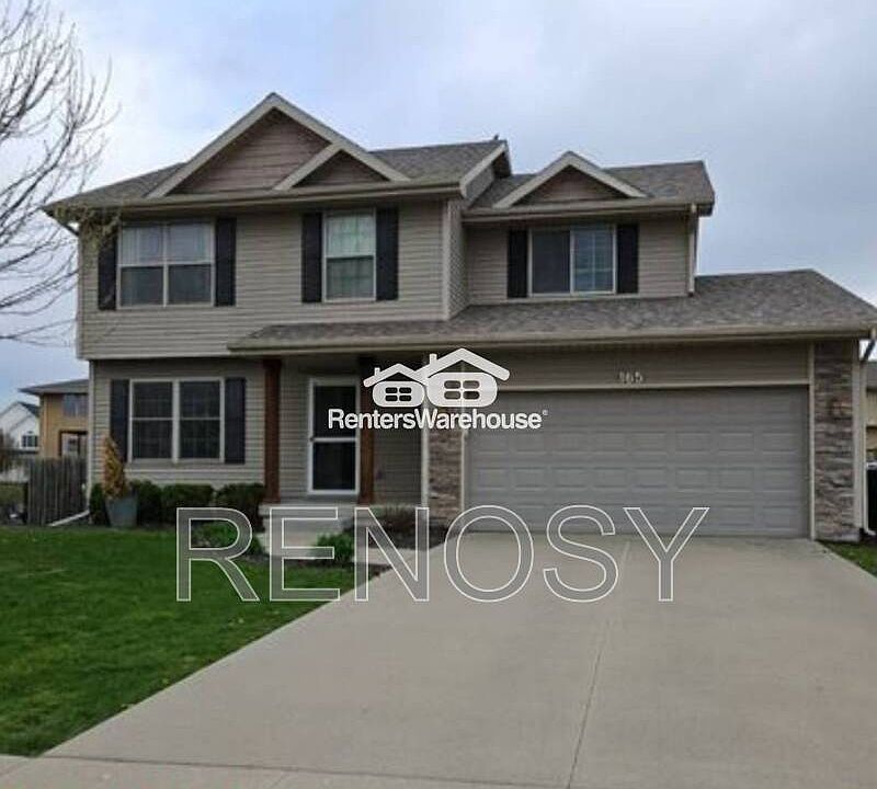 1st image of 165 SE Pleasant View Dr