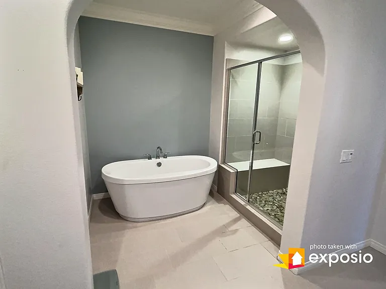 3644 Alander Ct — Photo 16