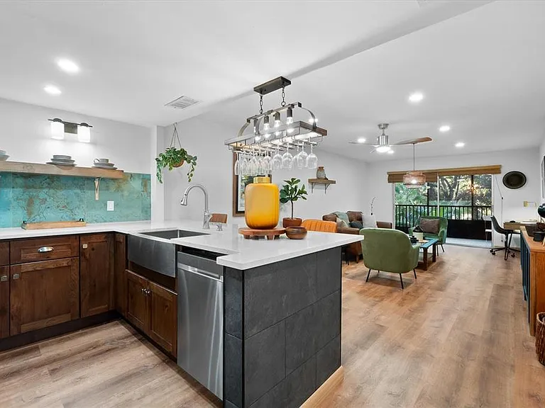 3700 S Osprey Ave #214 — Photo 7