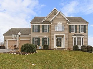 20 Casey Ln, York, PA 17402