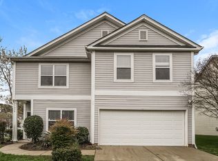 7438 Mary Jo Helms Dr, Charlotte, NC 28215