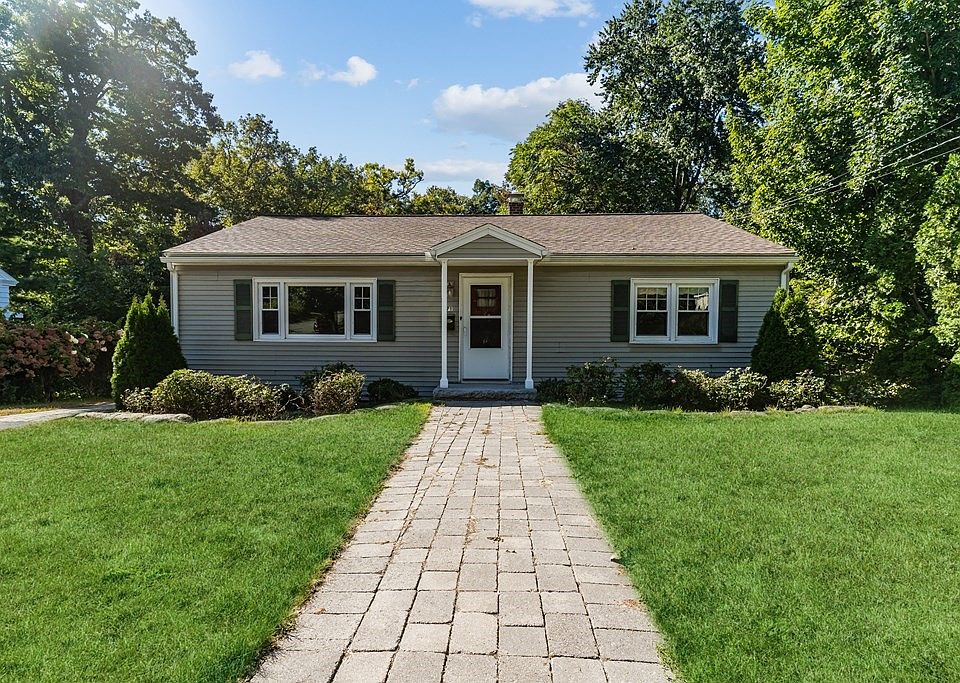 271 Wentworth Ave, Lowell, MA 01852 Zillow