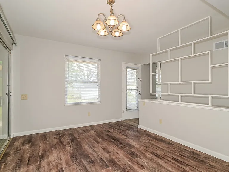 2544 Netherton Dr — Photo 7