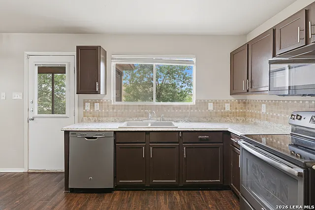 25513 Gold Yarrow — Photo 31