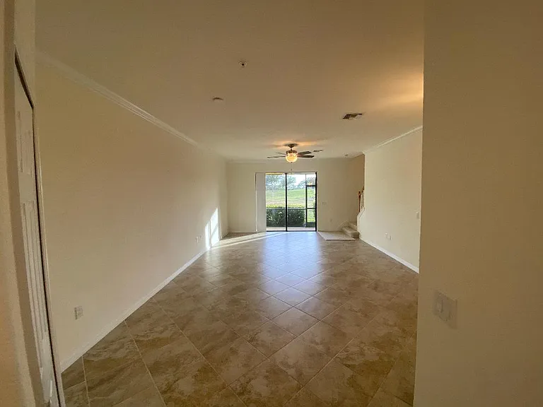 20270 Lagente Cir — Photo 5