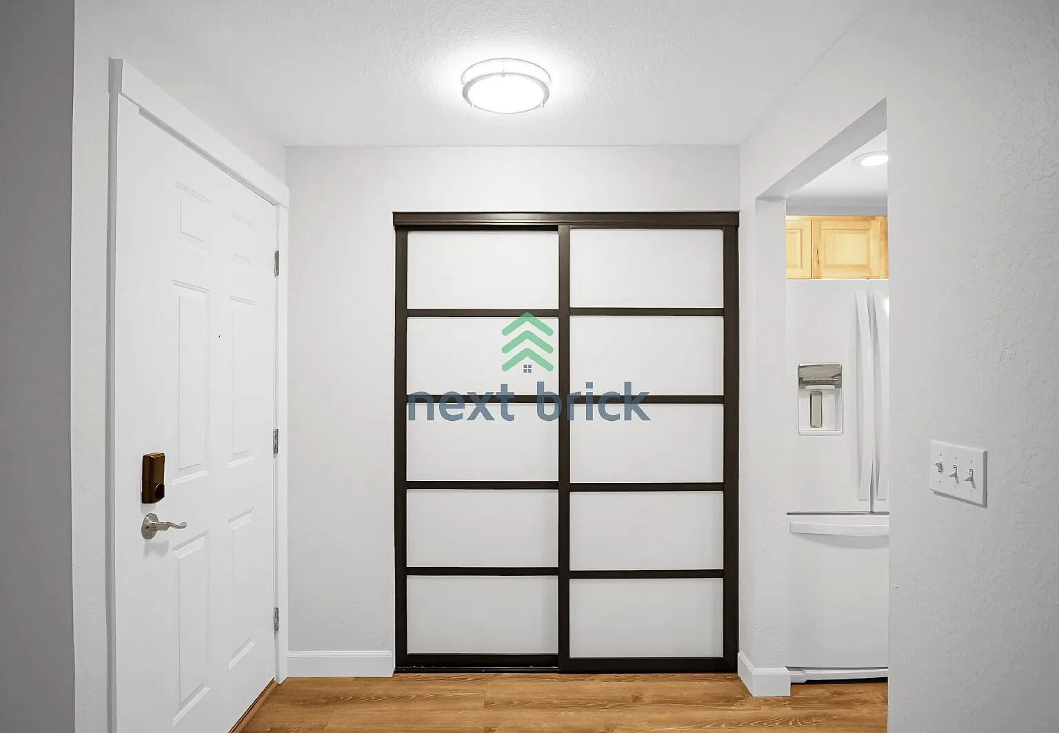 9474 Redmond Woodinville Rd NE — Photo 1