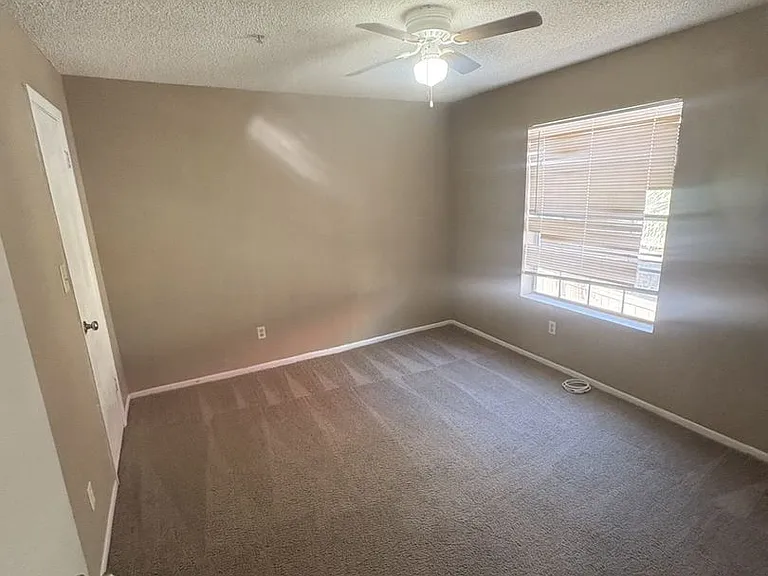 238 Afton Sq #207 — Photo 13
