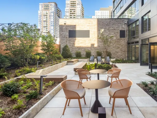 2413 3rd Avenue image 9 of 18