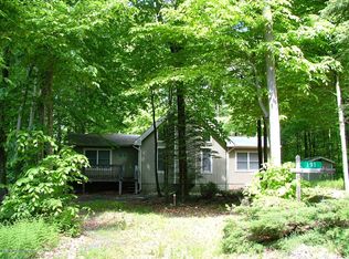 191 Minisink Dr, Pocono Lake, PA