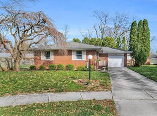 1918 David Dr, Champaign, IL 61821