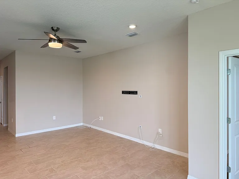 5740 Woodland Sage Dr — Photo 12
