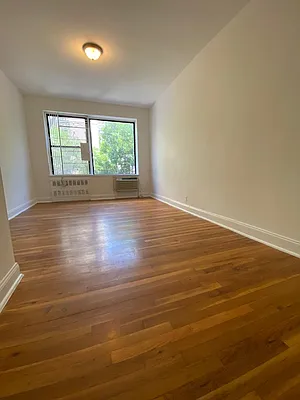 Rented by CitySites Real Estate Group | media 16