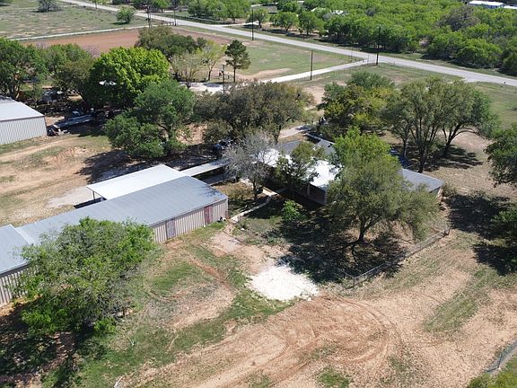 4th image of 900 N Graytown Road