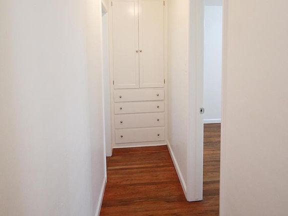 5th image of 3609 E 1st St APT 1