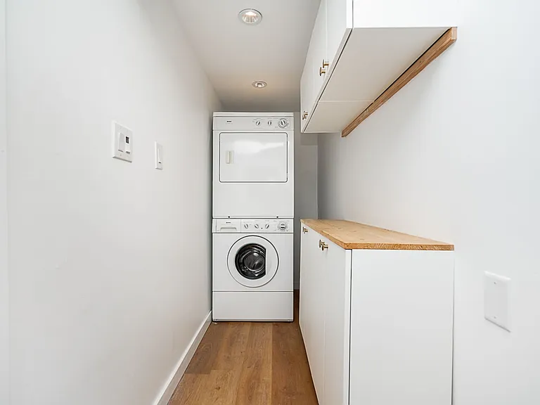 1412 E 10th Ave — Photo 19