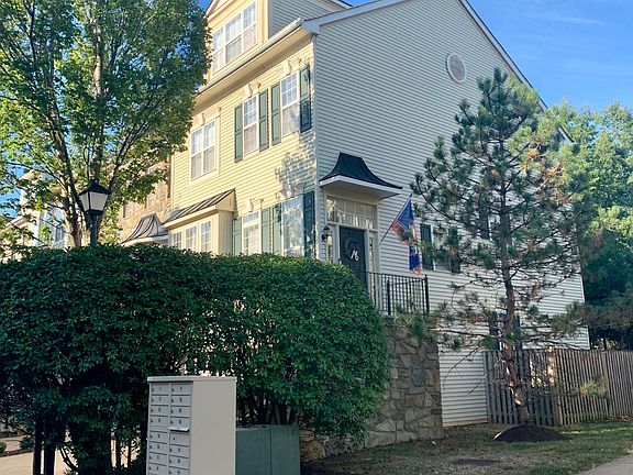 2nd image of 109 Cahill Dr