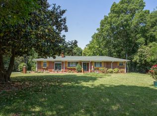 1033 Norwich Rd, Charlotte, NC 28227