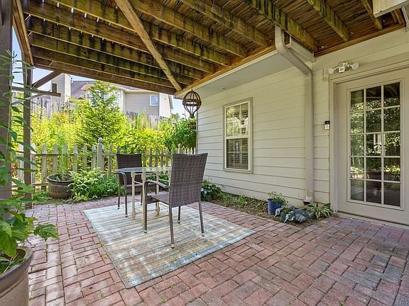 5th image of 3613 Southland Dr NE #B