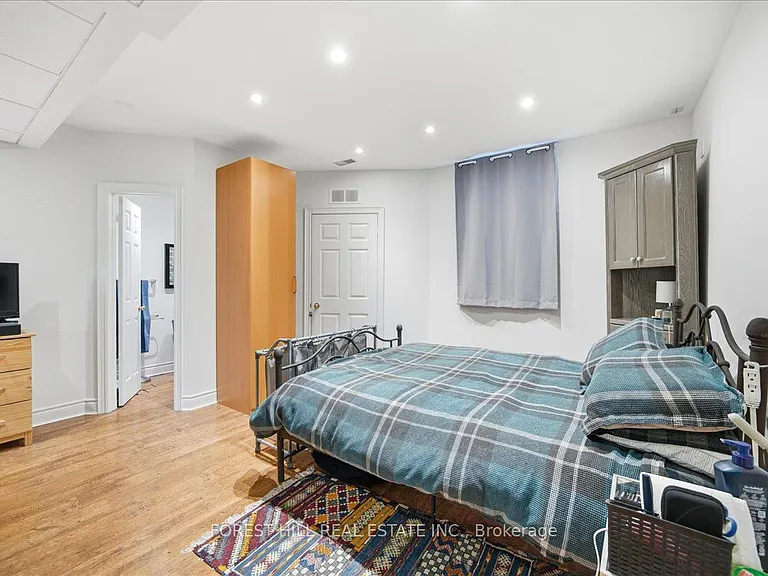 160 Kootenay Rdg #BASEMENT — Photo 15