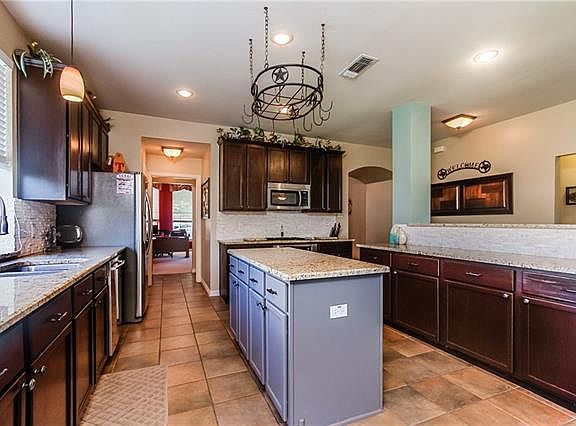 5th image of 5532 Broken Bend Dr