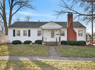 2278 8th St, Cuyahoga Falls, OH 44221