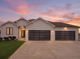 19429 W 201st Ter, Spring Hill, KS 66083 | Zillow