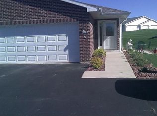 1907 Riverside Dr UNIT A, Suamico, WI 54313