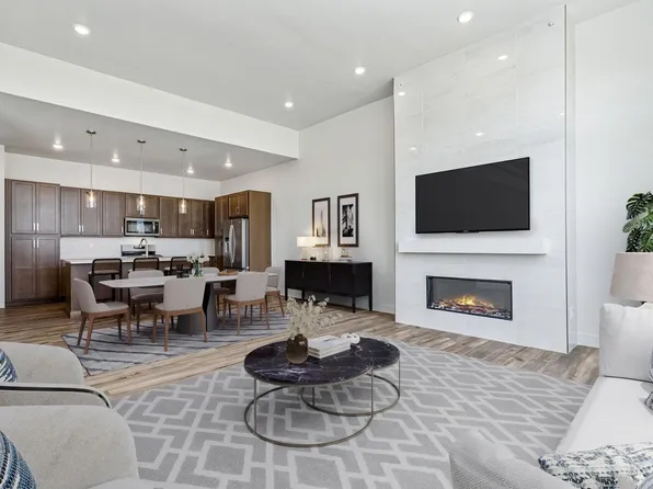2978 Fleet Dr #2, Fort Collins, CO 80524