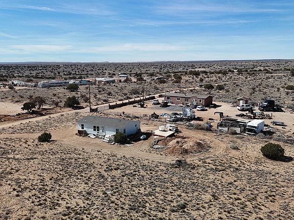 4th image of 3419 10th Ave NW