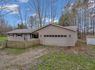 11009 Foley Rd, Emmett, MI 48022