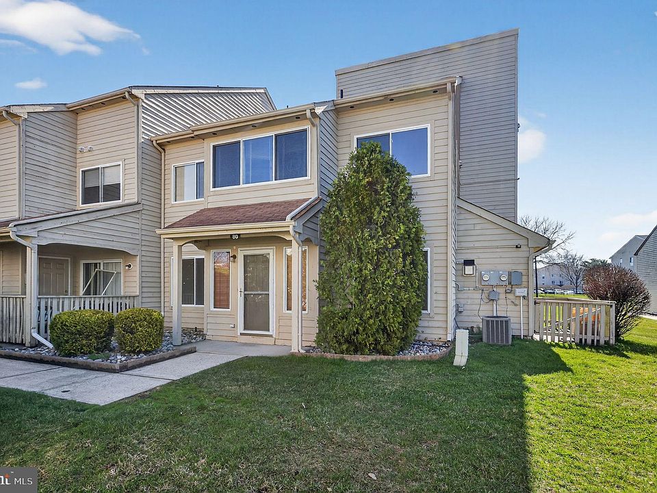 1st image of 80 Sandra Rd