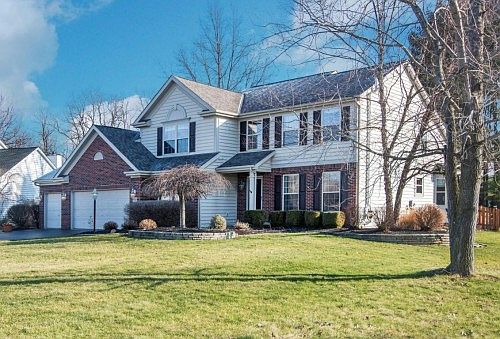 1st image of 5941 Commonwealth Dr