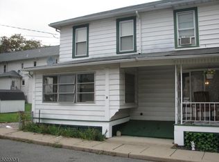 3 S Prospect St, Washington, NJ 07882