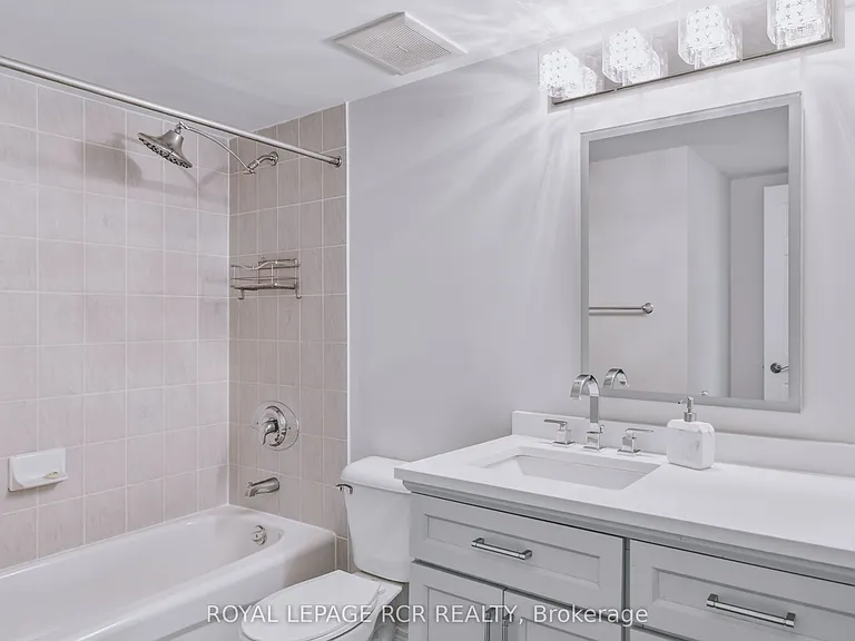 32 Church St #307 — Photo 20