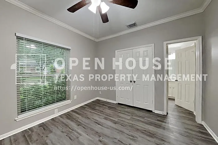 719 Fernglade Dr — Photo 19