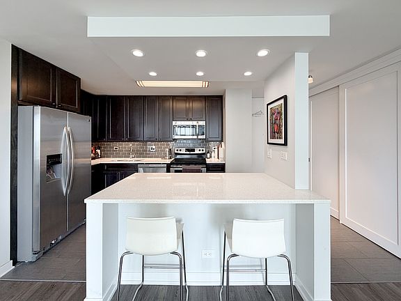 2nd image of 5455 N Sheridan Rd APT 1908