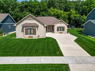 3904 Tanglewood Pl, Janesville, WI 53546