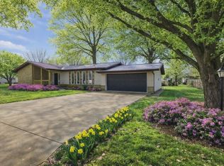 908 E 10th Street, Mountain Grove, MO 65711