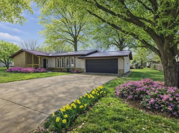 908 E 10th Street, Mountain Grove, MO 65711