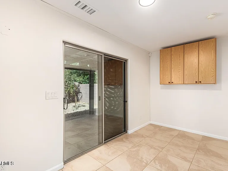 1766 E Bishop Pl — Photo 23