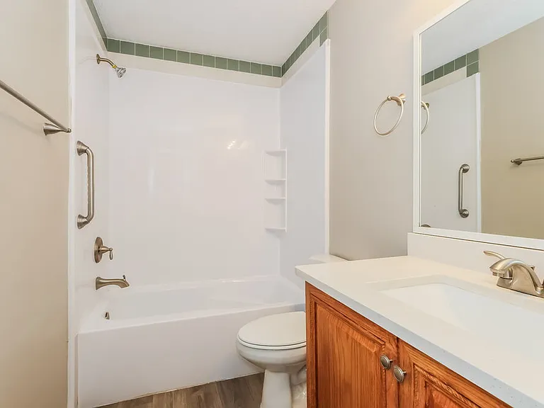 17003 Spruce Run Dr — Photo 16